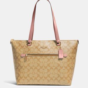 Coach Gallery Tote In Signature Canvas